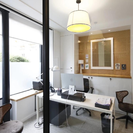  Annonces ANTONY : Local / Bureau | PARIS (75011) | 153 m2 | 1 989 620 &euro; 