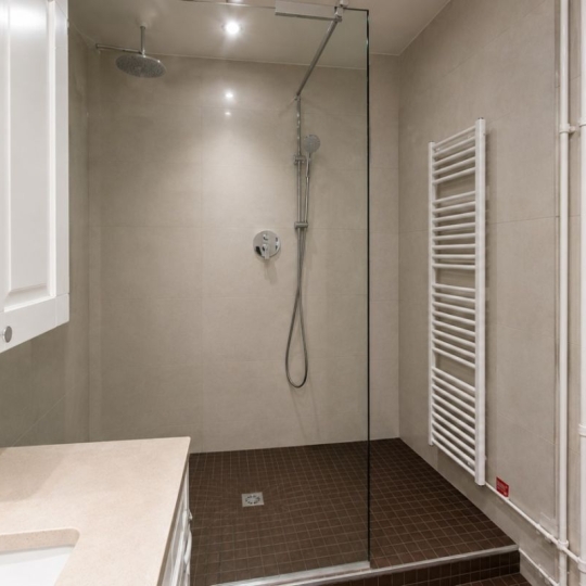  Annonces ANTONY : Appartement | PARIS (75015) | 71 m2 | 745 000 &euro; 