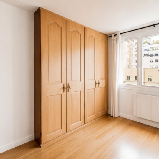  Annonces ANTONY : Appartement | PARIS (75015) | 71 m2 | 745 000 &euro; 
