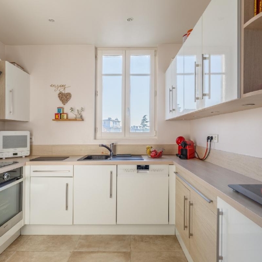  Annonces ANTONY : Apartment | LE-CHESNAY-ROCQUENCOURT (78150) | 70 m2 | 265 000 &euro; 