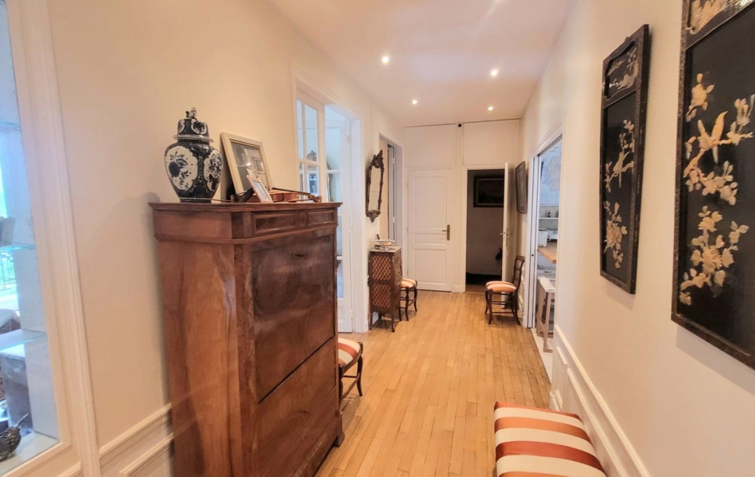 Annonces ANTONY : Appartement | PARIS (75016) | 116 m2 | 1 200 000 &euro; 