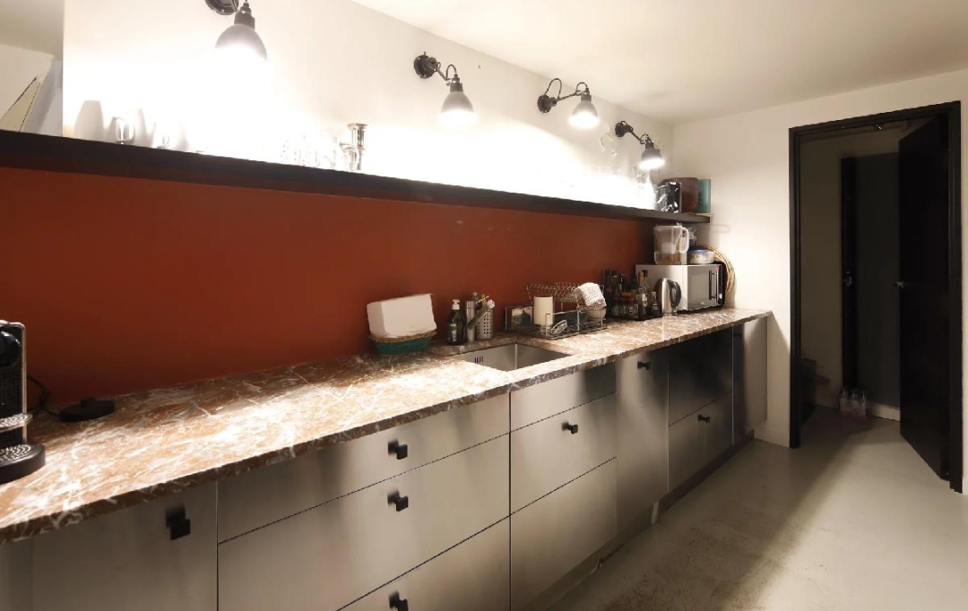 Annonces ANTONY : Local / Bureau | PARIS (75011) | 153 m2 | 1 989 620 &euro; 