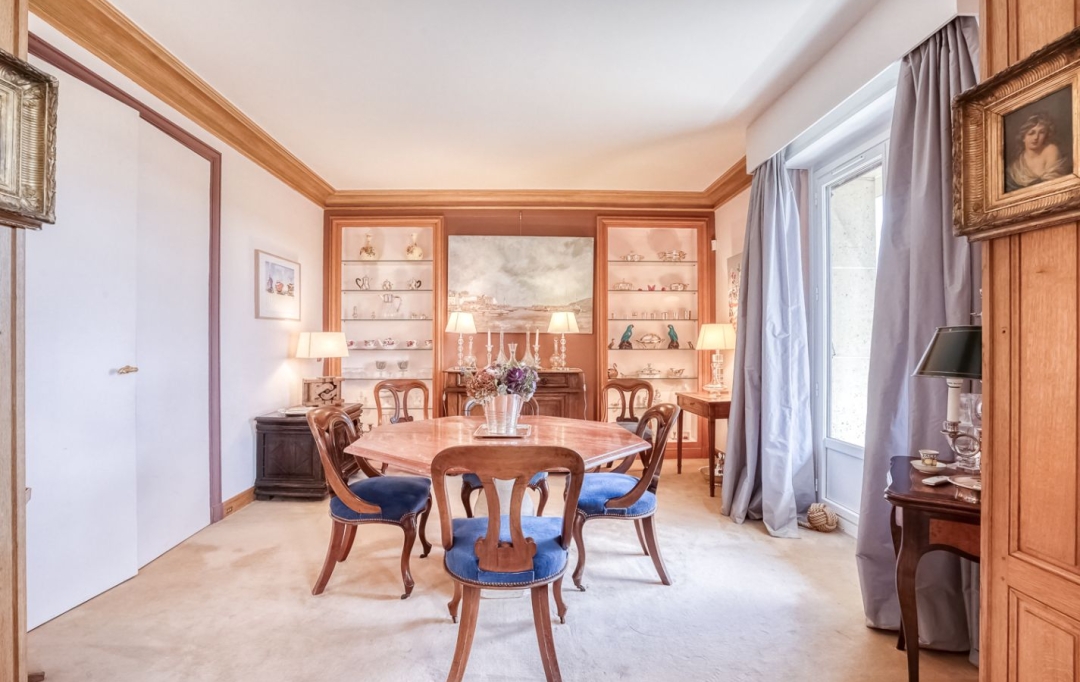 Annonces ANTONY : Appartement | VILLE-D'AVRAY (92410) | 188 m2 | 5 060 &euro; 