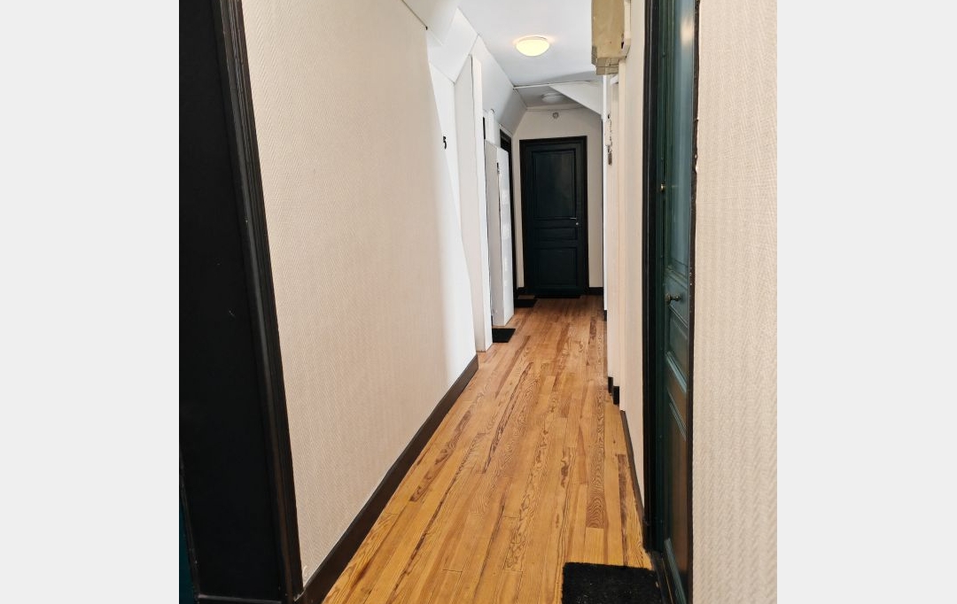 Annonces ANTONY : Appartement | PARIS (75015) | 25 m2 | 250 000 &euro; 