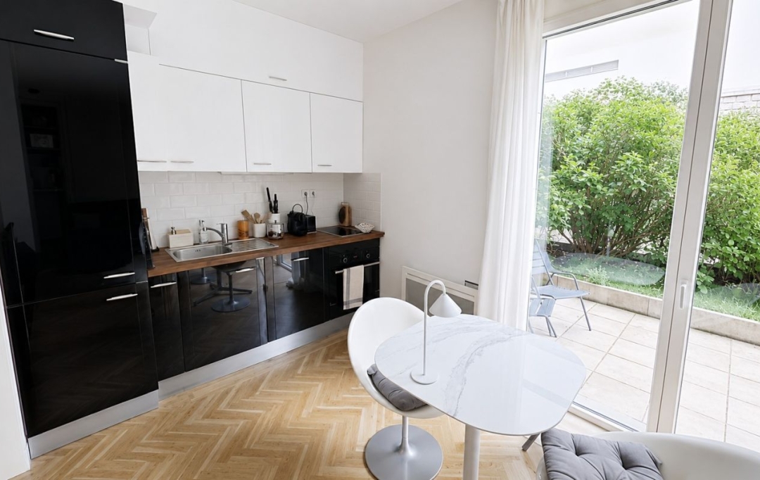 Annonces ANTONY : Appartement | PARIS (75015) | 31 m2 | 350 000 &euro; 